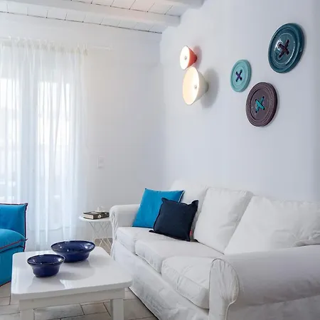 Kostantis Summer And 4*