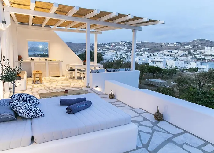 Kostantis Summer And