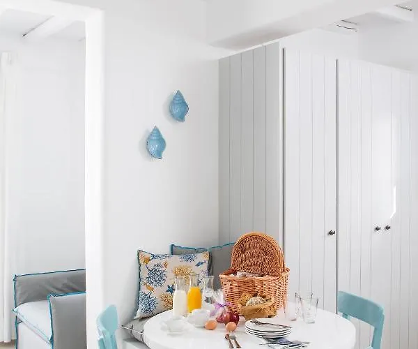 Kostantis Summer And 4* 奥诺斯