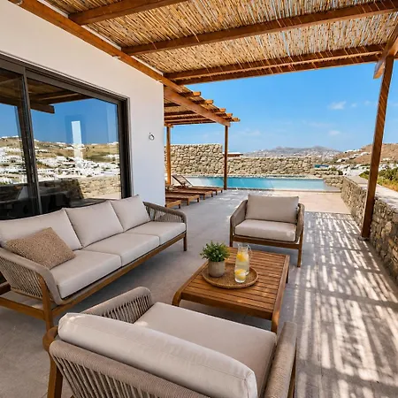 Kostantis Summer And Aparthotel 4*